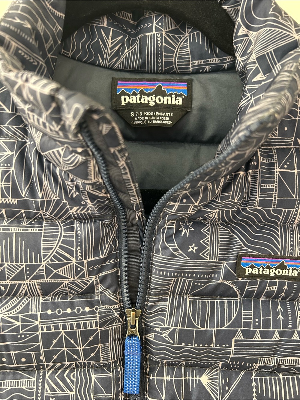 Patagonia Navy & White Patterned Kids Puffer Jacket
